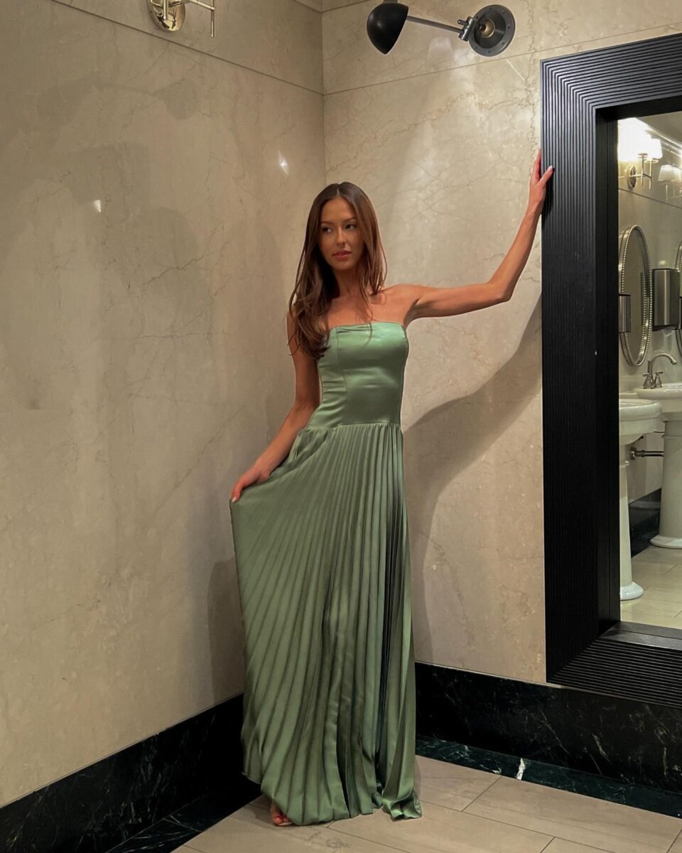 Abigail Heringer long green dress