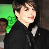 Cute Short Pixie Cut - Anne Hathaway Short Straight Hairstyles for Women