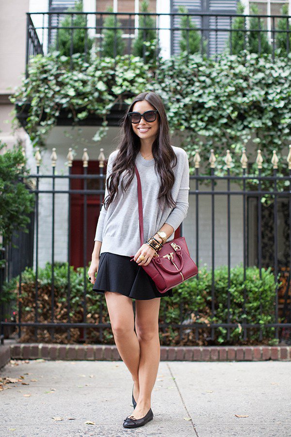 burgundy-handbag via