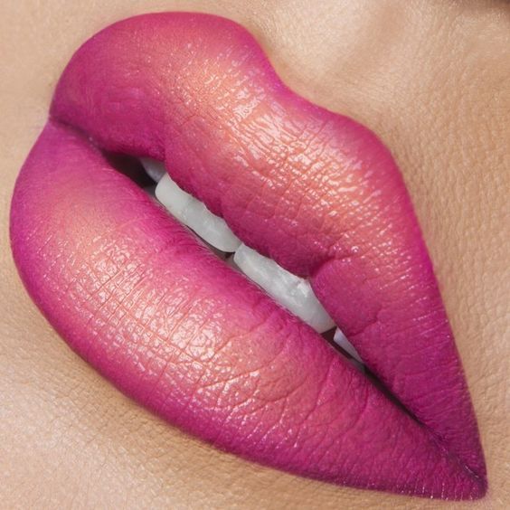 How to Pull Off Ombré Lips