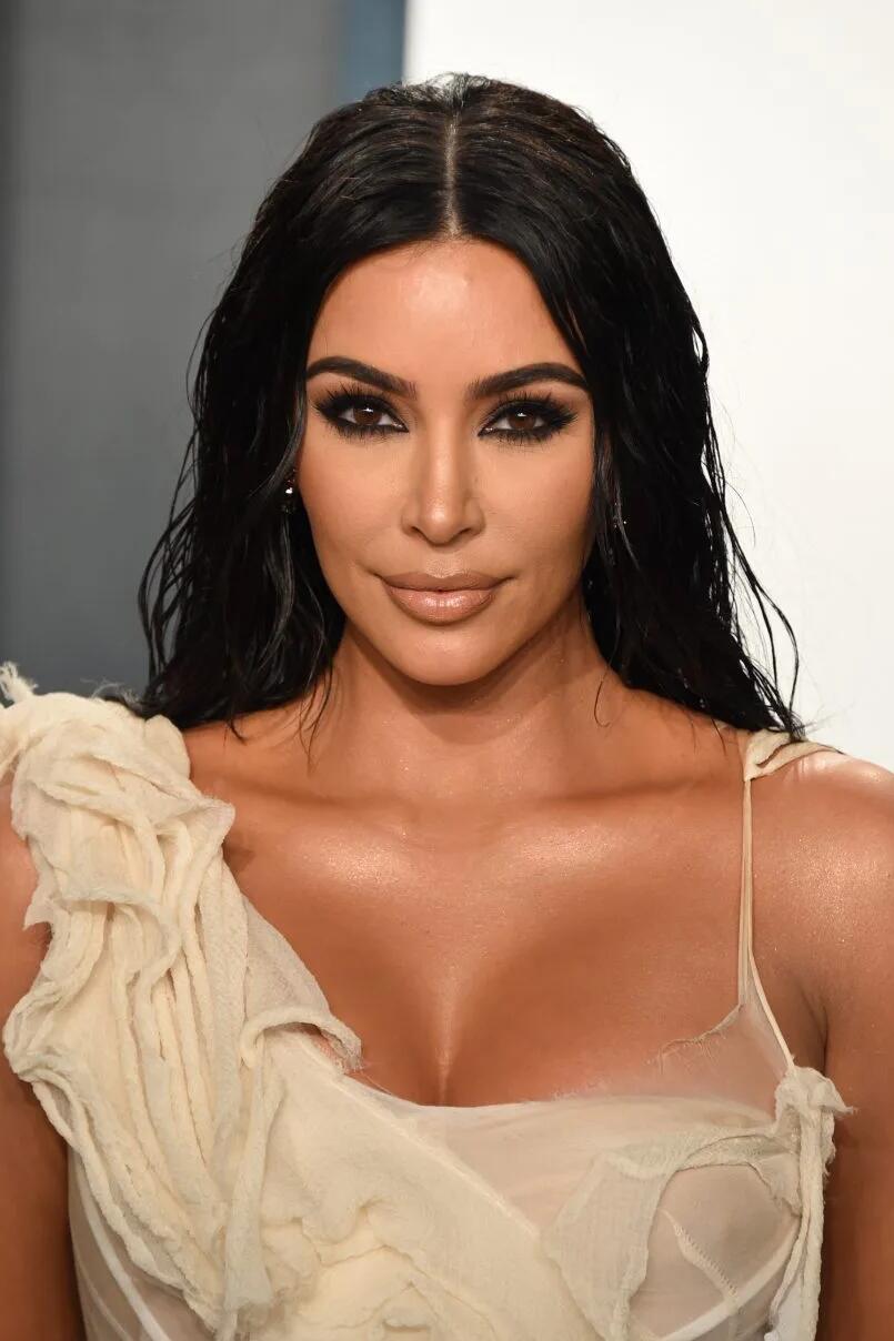 iconic makeup looks kim kardashian