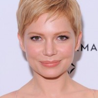 Cute Short Blonde Pixie Hairstyle with Side Swept Bangs - Michelle Williams Haircut