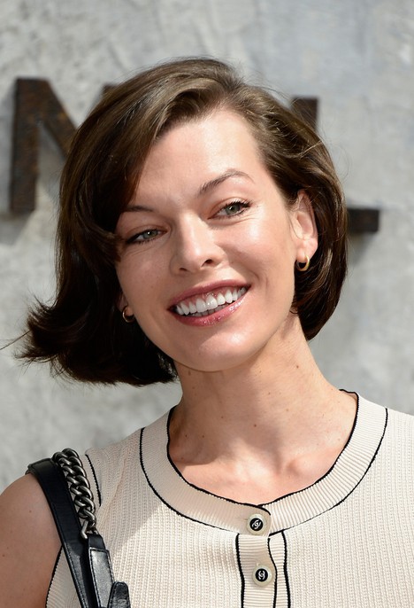 Milla Jovovich Short Haircut - Deep Side Parted Short Hairstyle