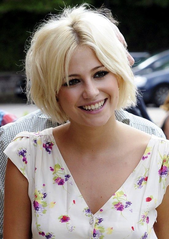 Pixie Lott - Short Blonde Hairstyle - Summer Haircut