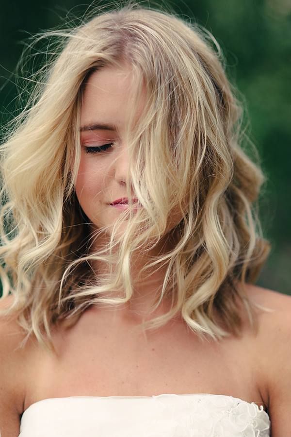 Tousled Waves for Shoulder-length Hair