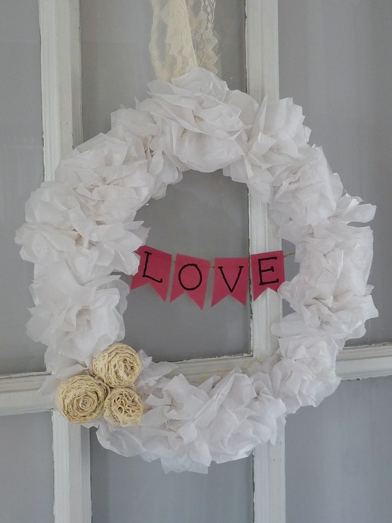 DIY Valentines Wreath using items from around the house