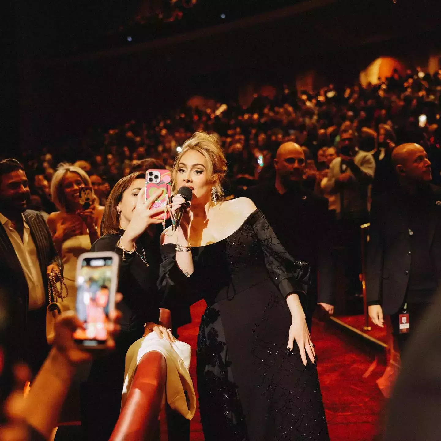 Adele's Latest Fashion Outfits and Hairstyles