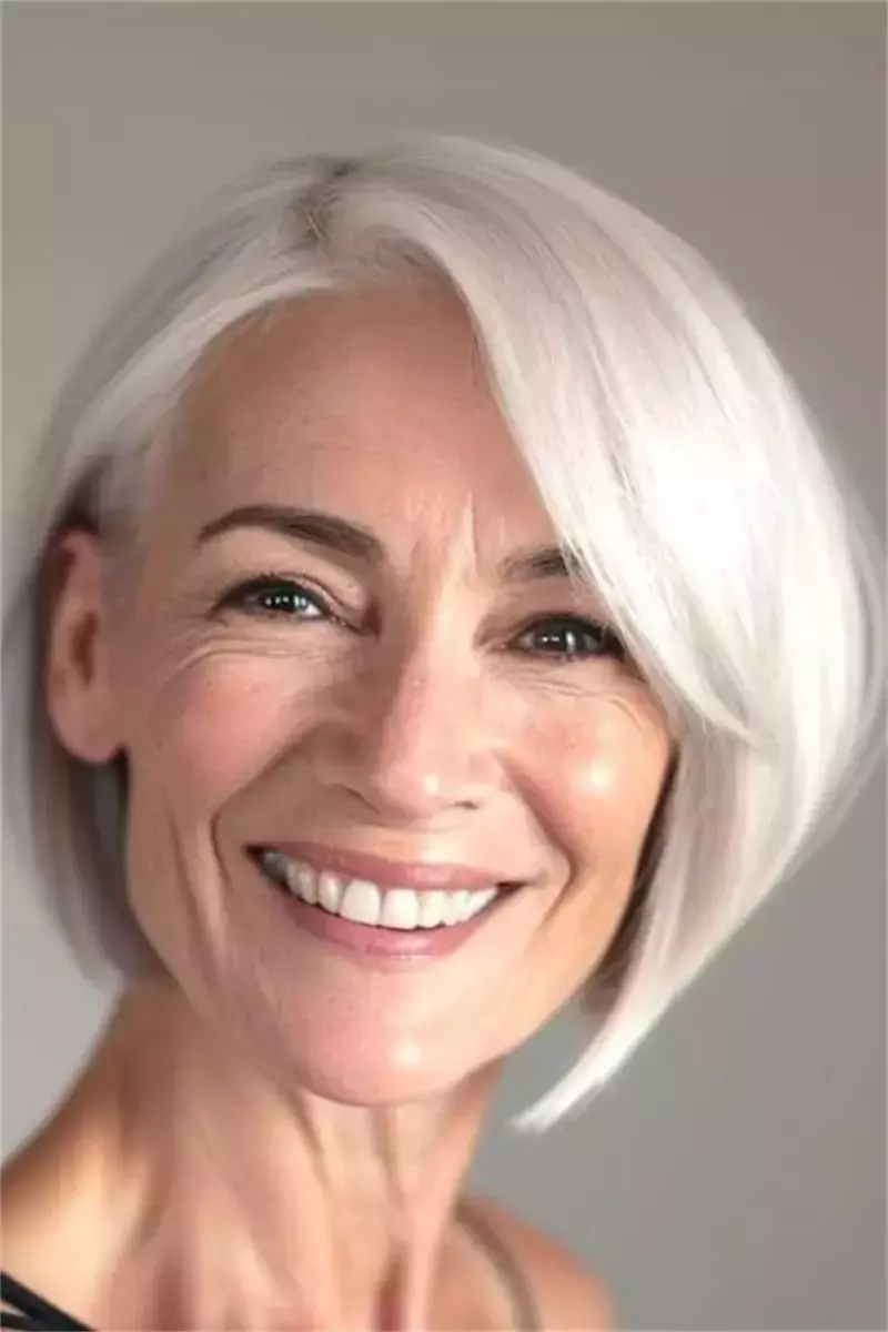 Best Short Haircuts for Women Over 60